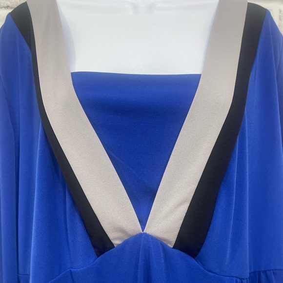 Lane Bryant V-Neck Flowing Blouse 22/24 - Picture 2 of 7